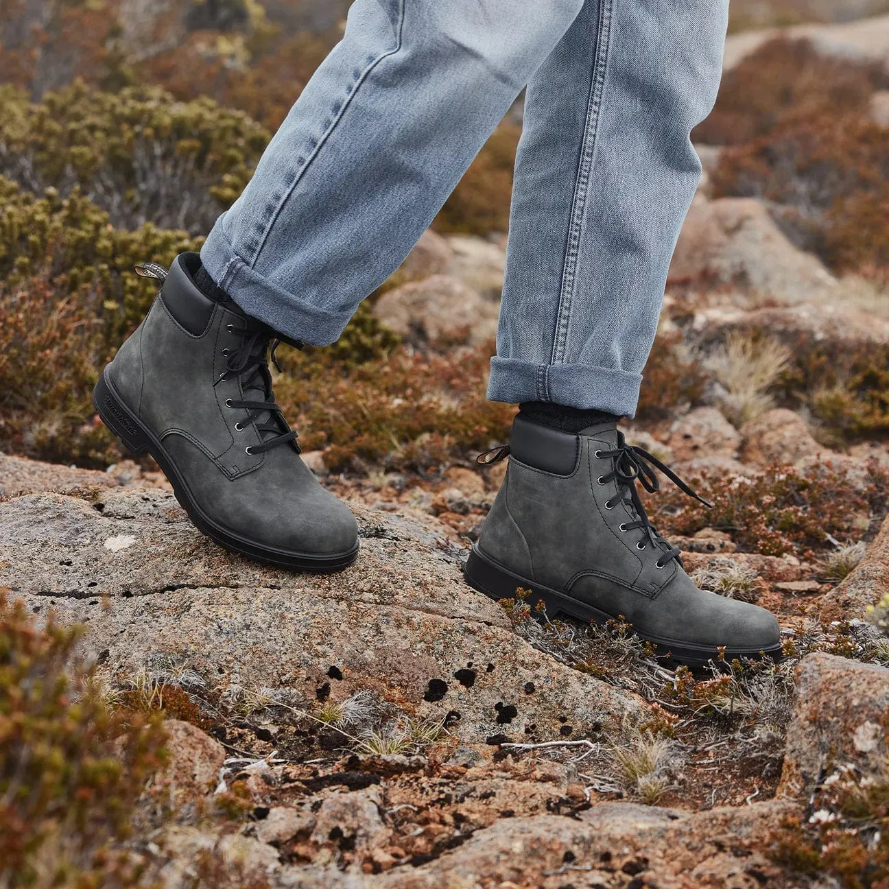 Blundstone Original Lace Up Boots 2427- Rustic Black