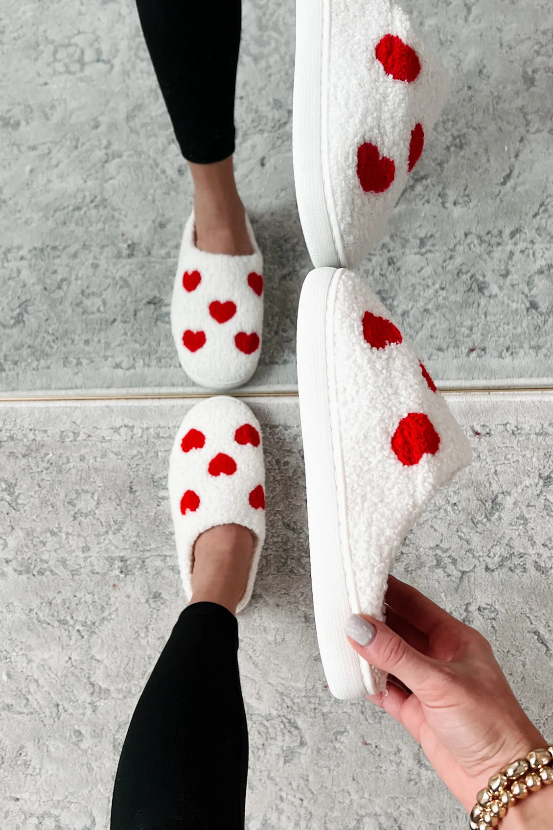 Dream Kind Of Love Fuzzy Heart Slippers (Ivory)