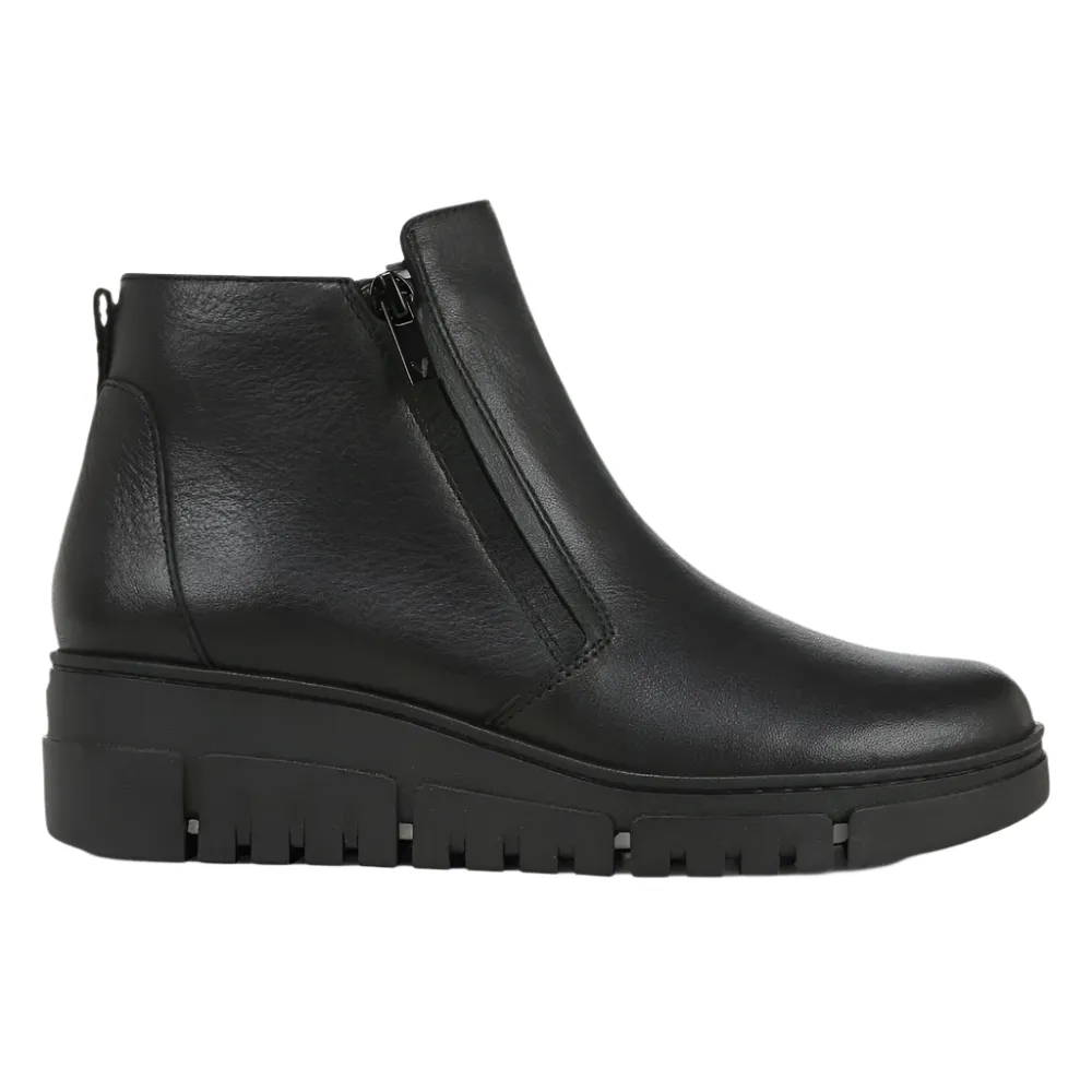 Vionic Women's Uptown Sur Ankle Boot Black Theater